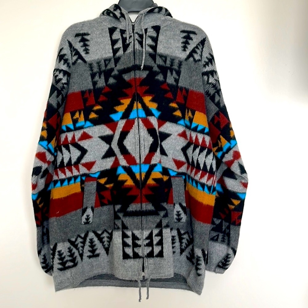 Artesania Tuntaquimba Wool Tribal Southwestern Aztec Boho Zip Up Sweater